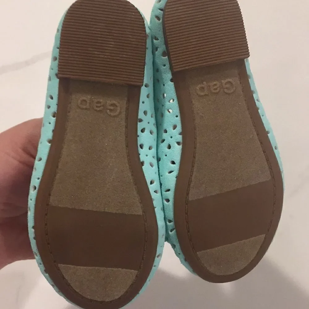🎉Last deal🎉Gap shoes 💙